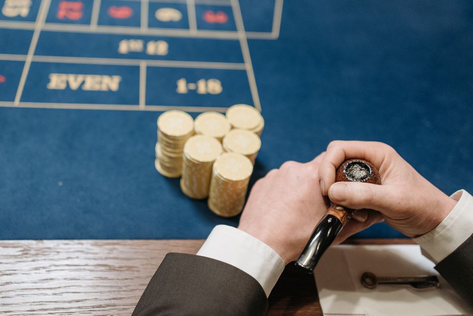 Slot Volatility Explained: Why Your Bankroll Keeps Dying